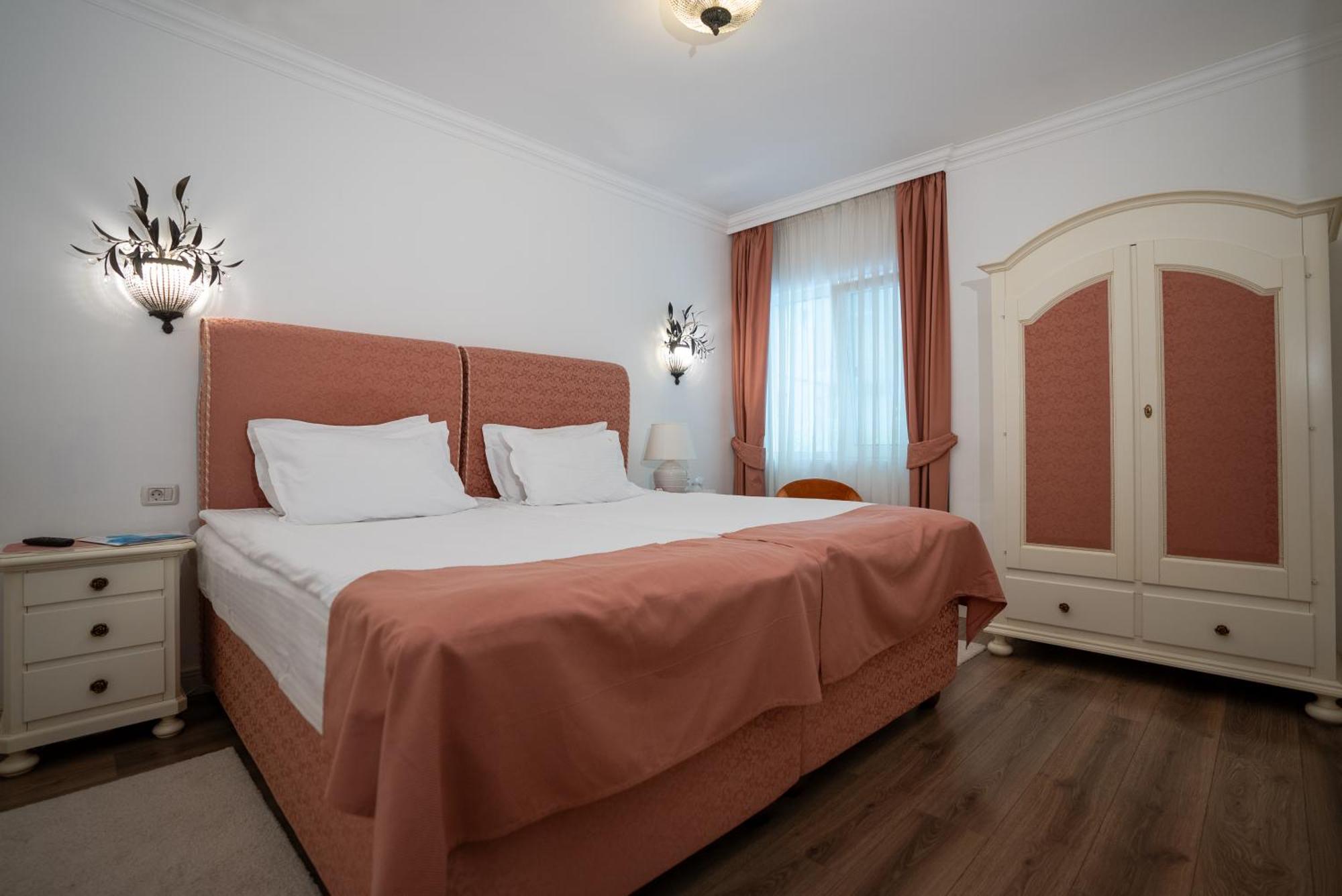 Excelsior Boutique Hotel סינאיה מראה חיצוני תמונה
